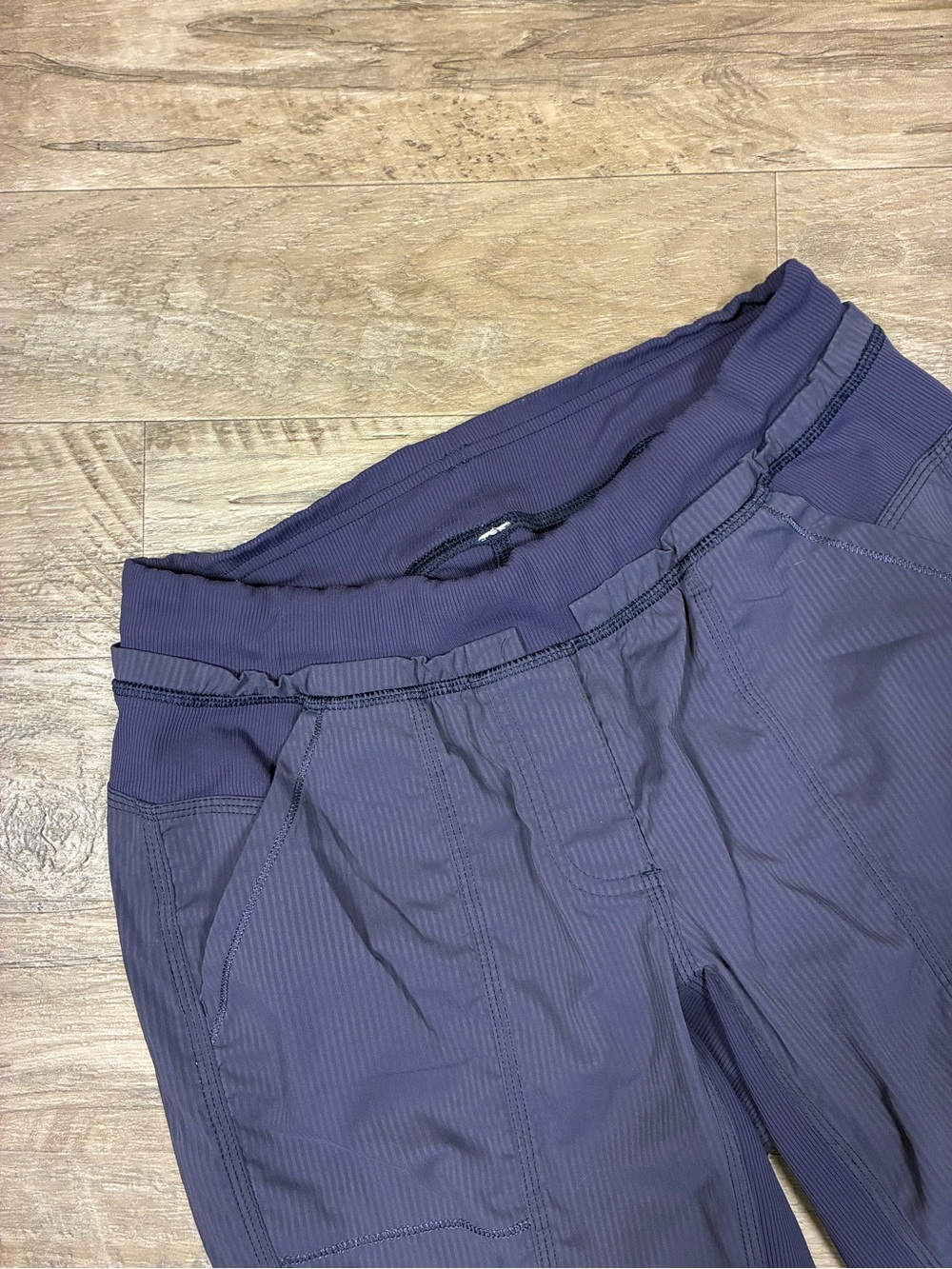 Lululemon Dance Studio Pants Mid Rise - Picture 1 of 11